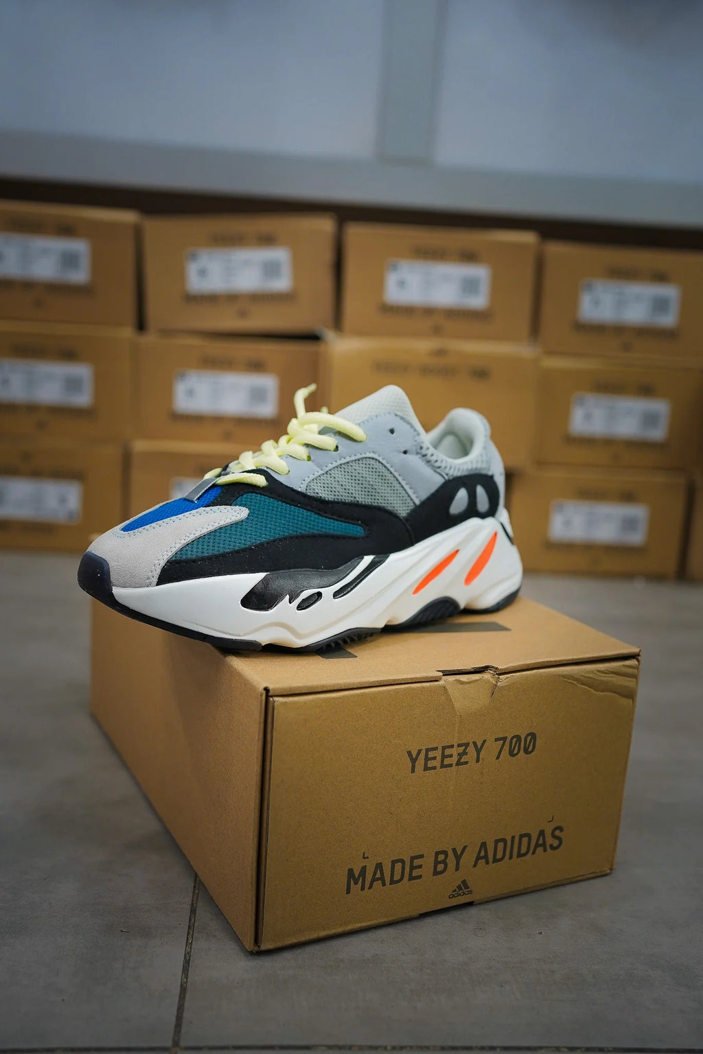 Yeezy Waves Runner
